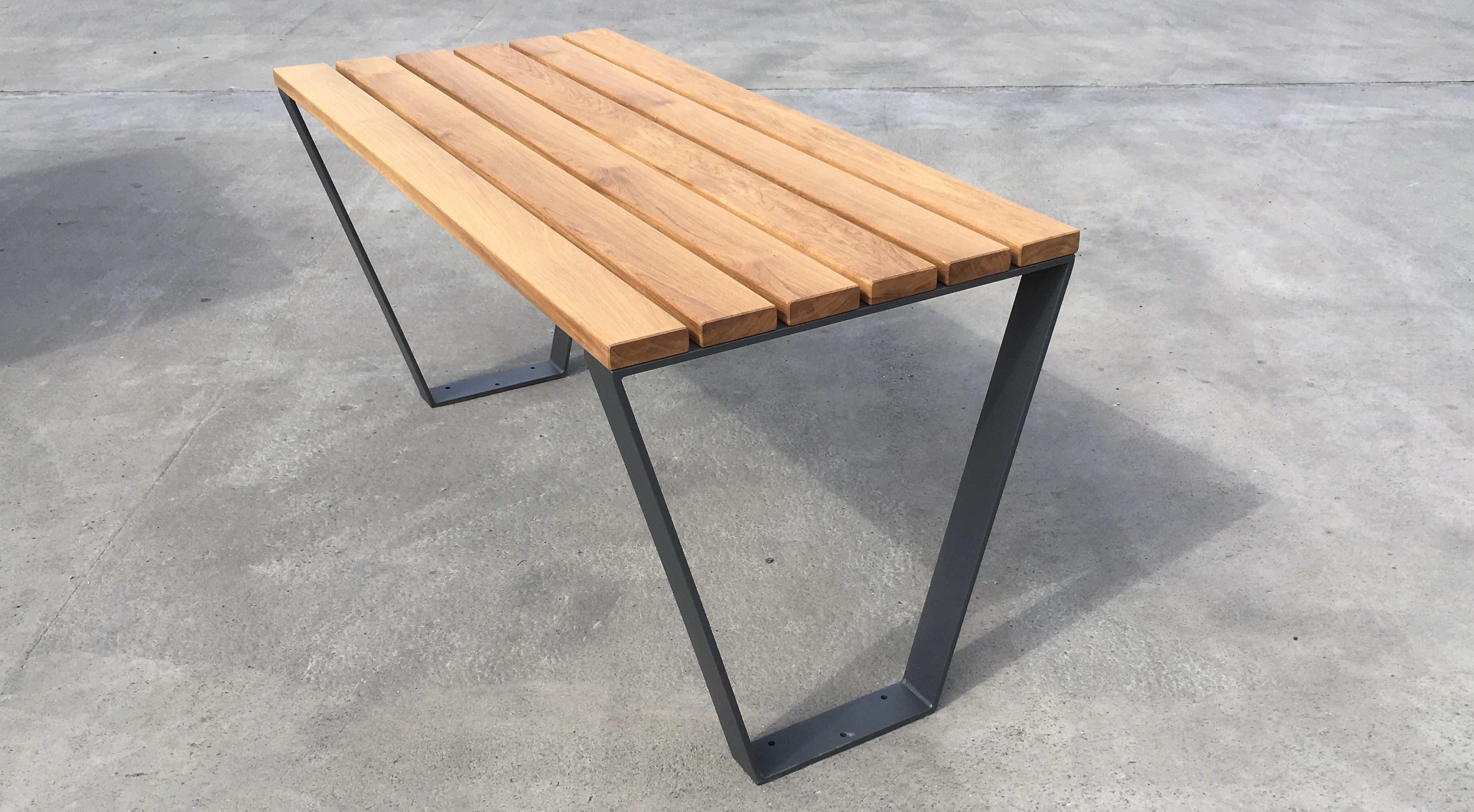 Tisch "Holz-klasse!"