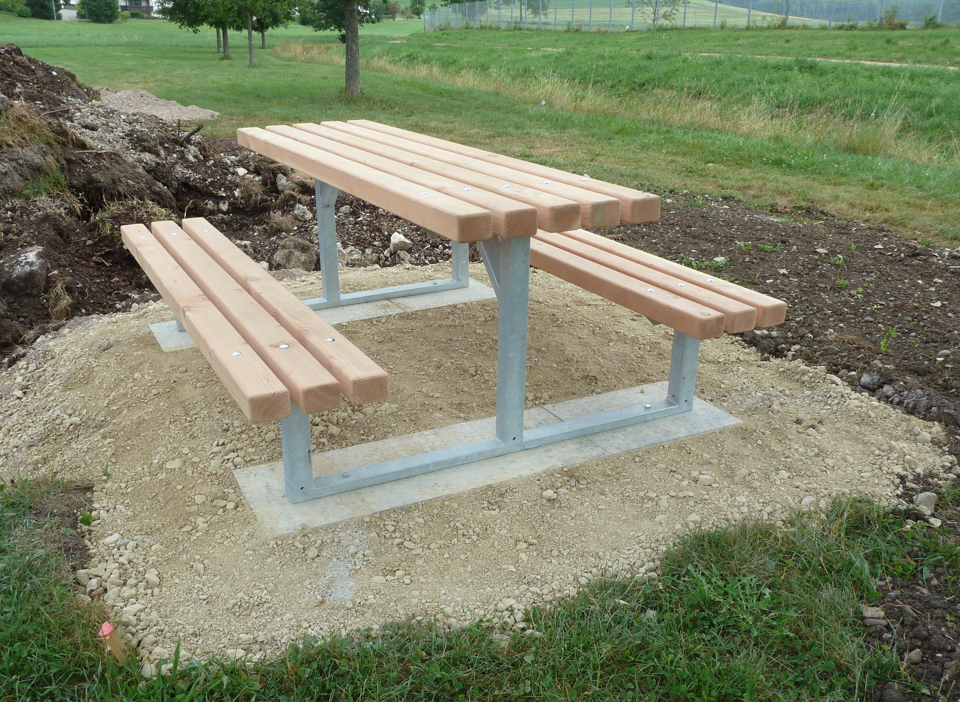 Einsatzbeispiel: Andübeln auf Streifenfundamente