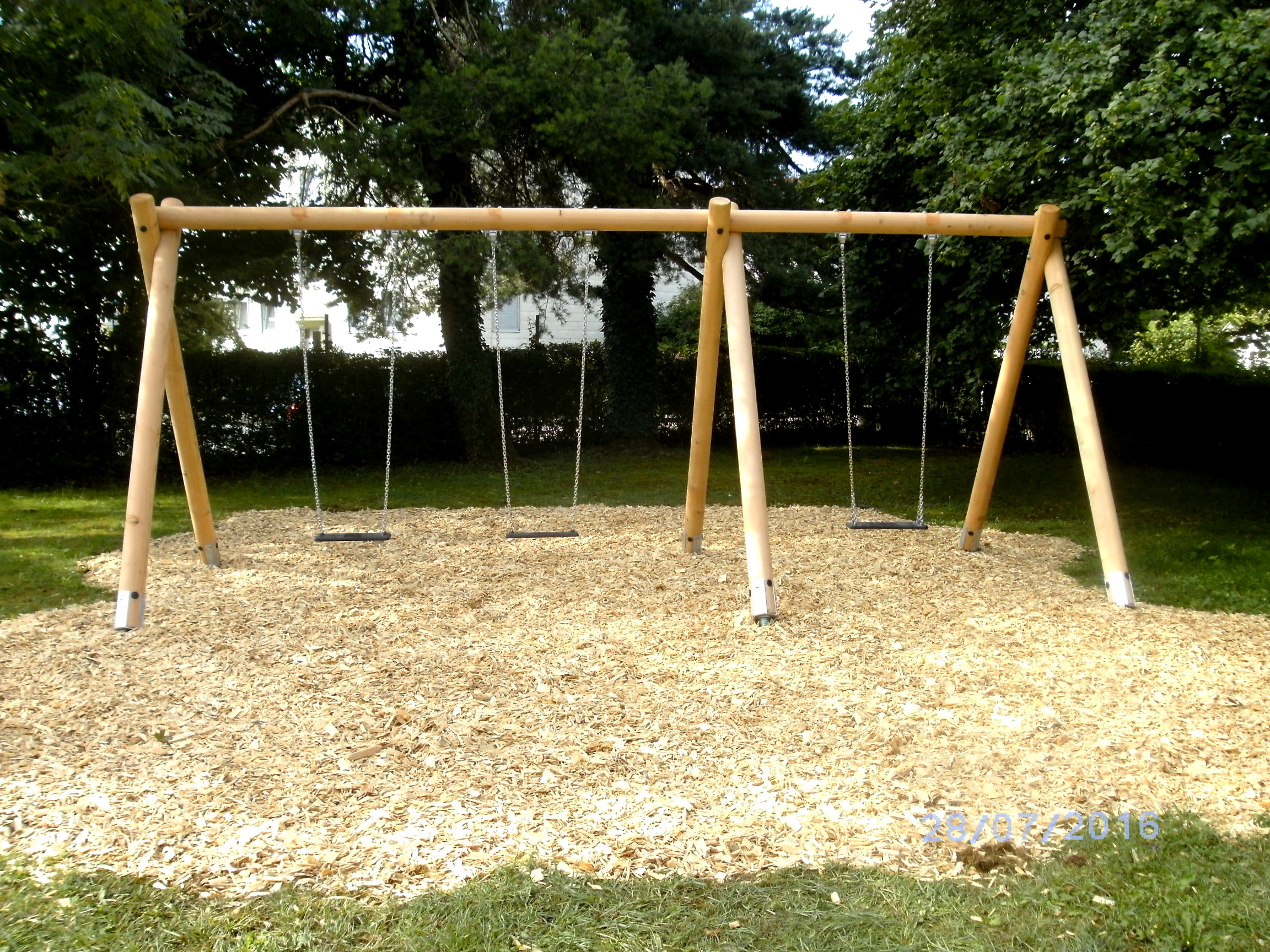 3-Sitzer-Schaukel, Rundholz GGG
