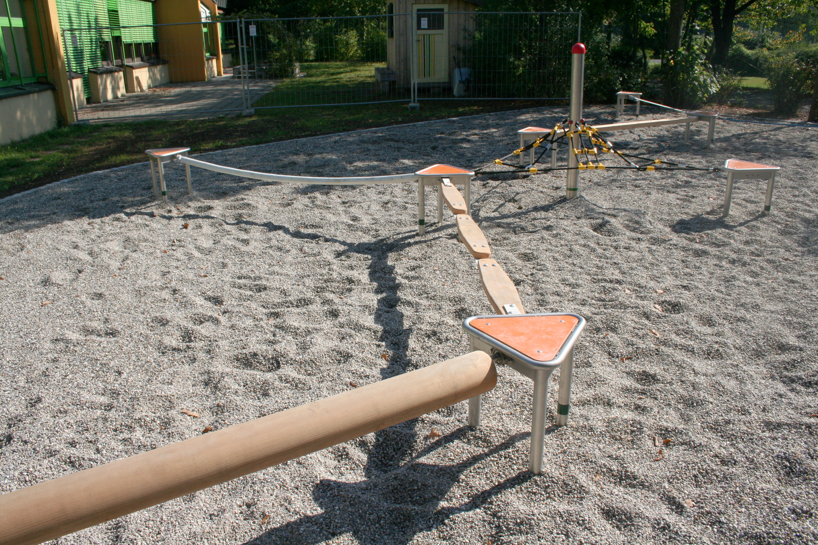 Bewegungsparcours 1 "Wiggle-Wobble"