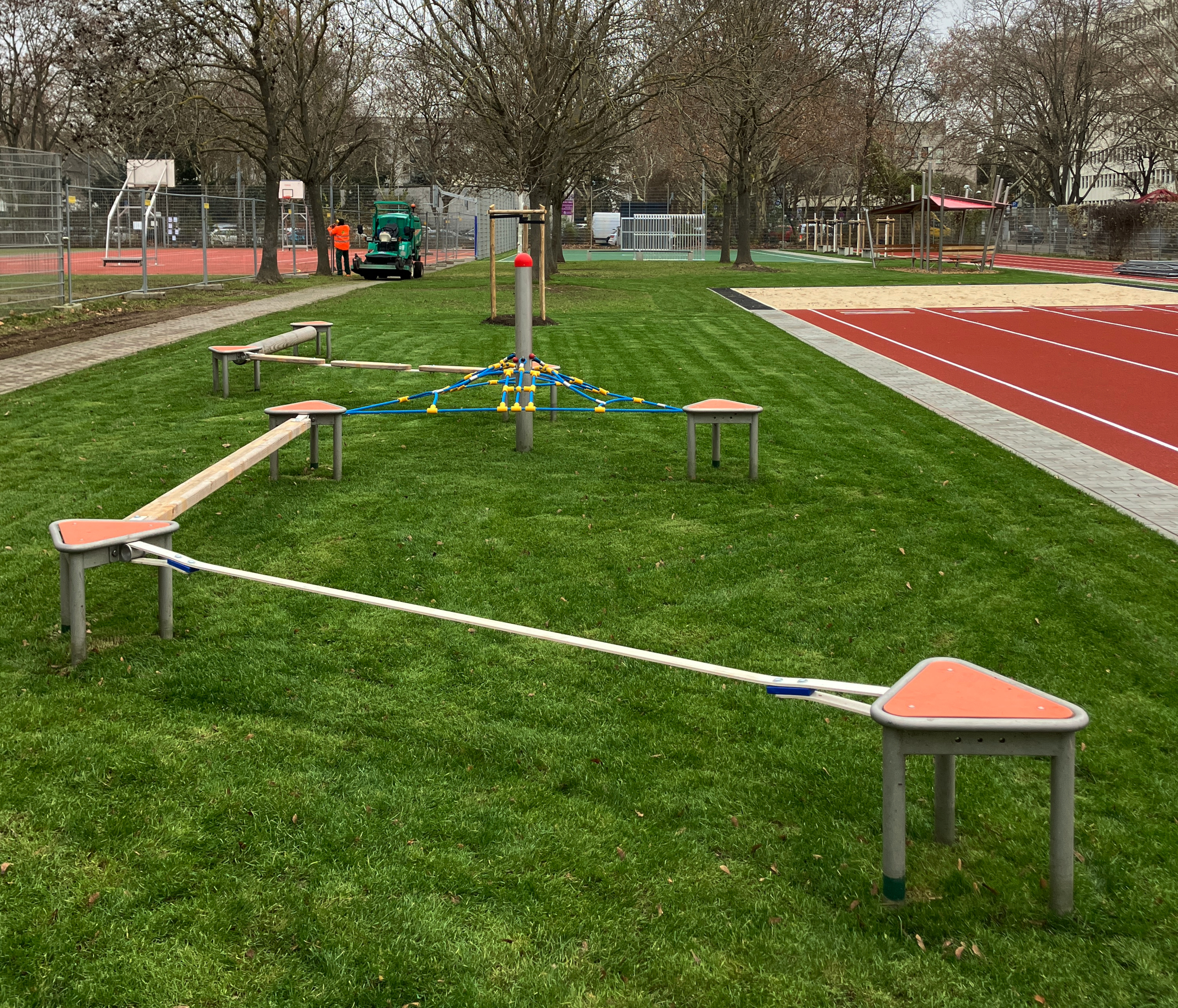 Bewegungsparcours 36