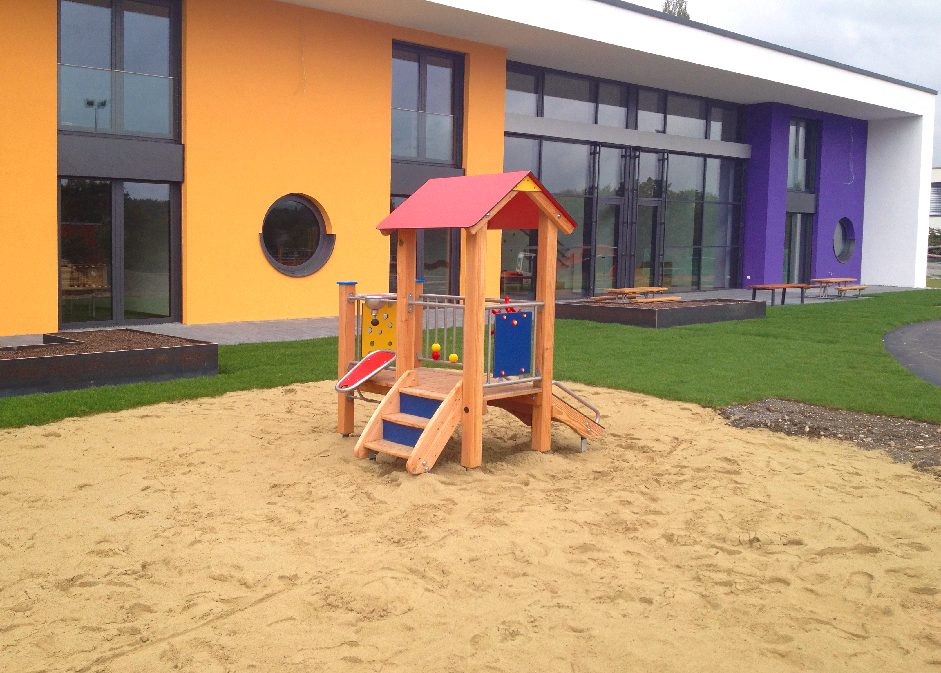Kleinkinder-Sandspielhaus "Till"
