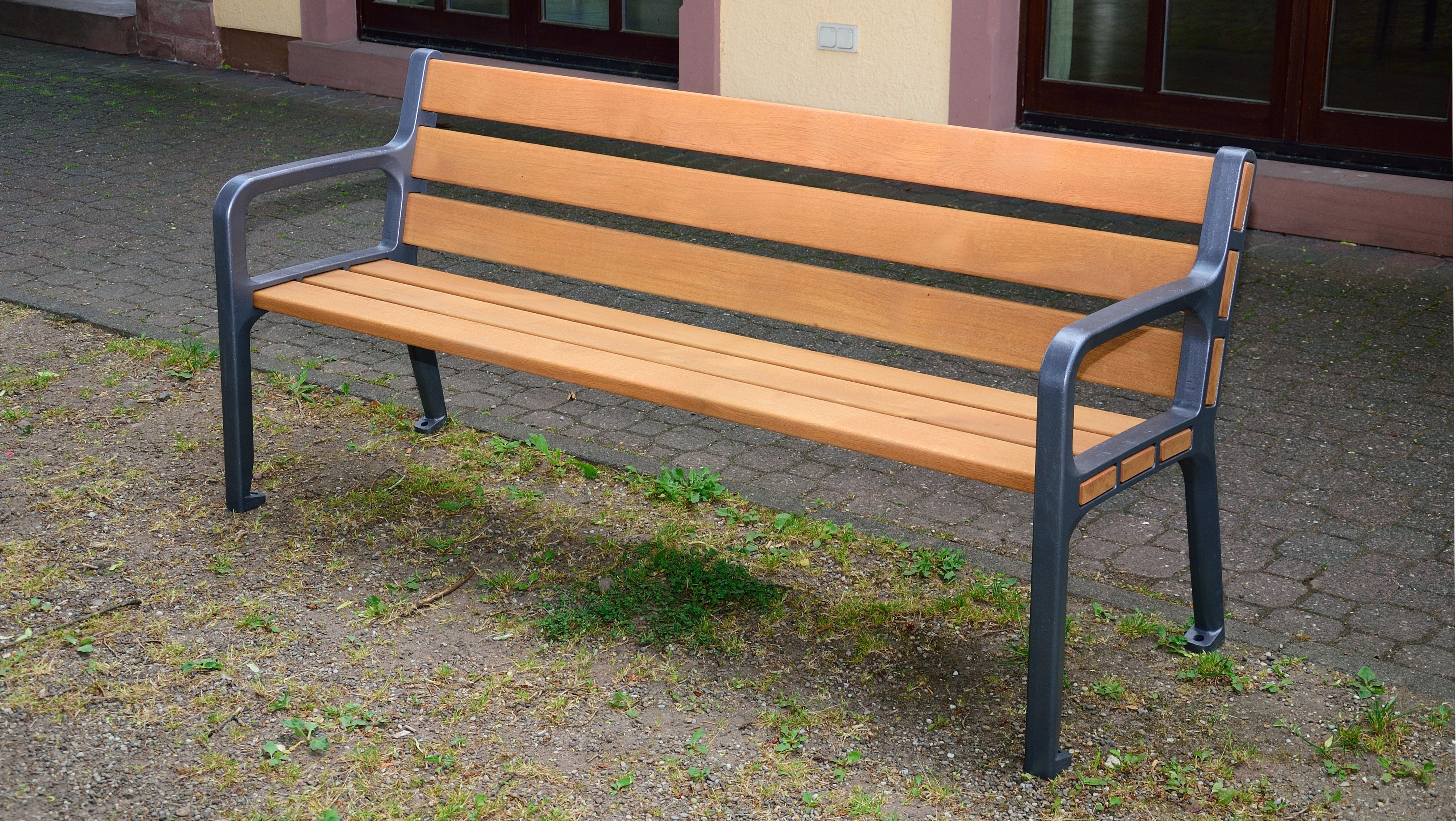 2-Sitzer-Bank "Lohr" mit Lehne