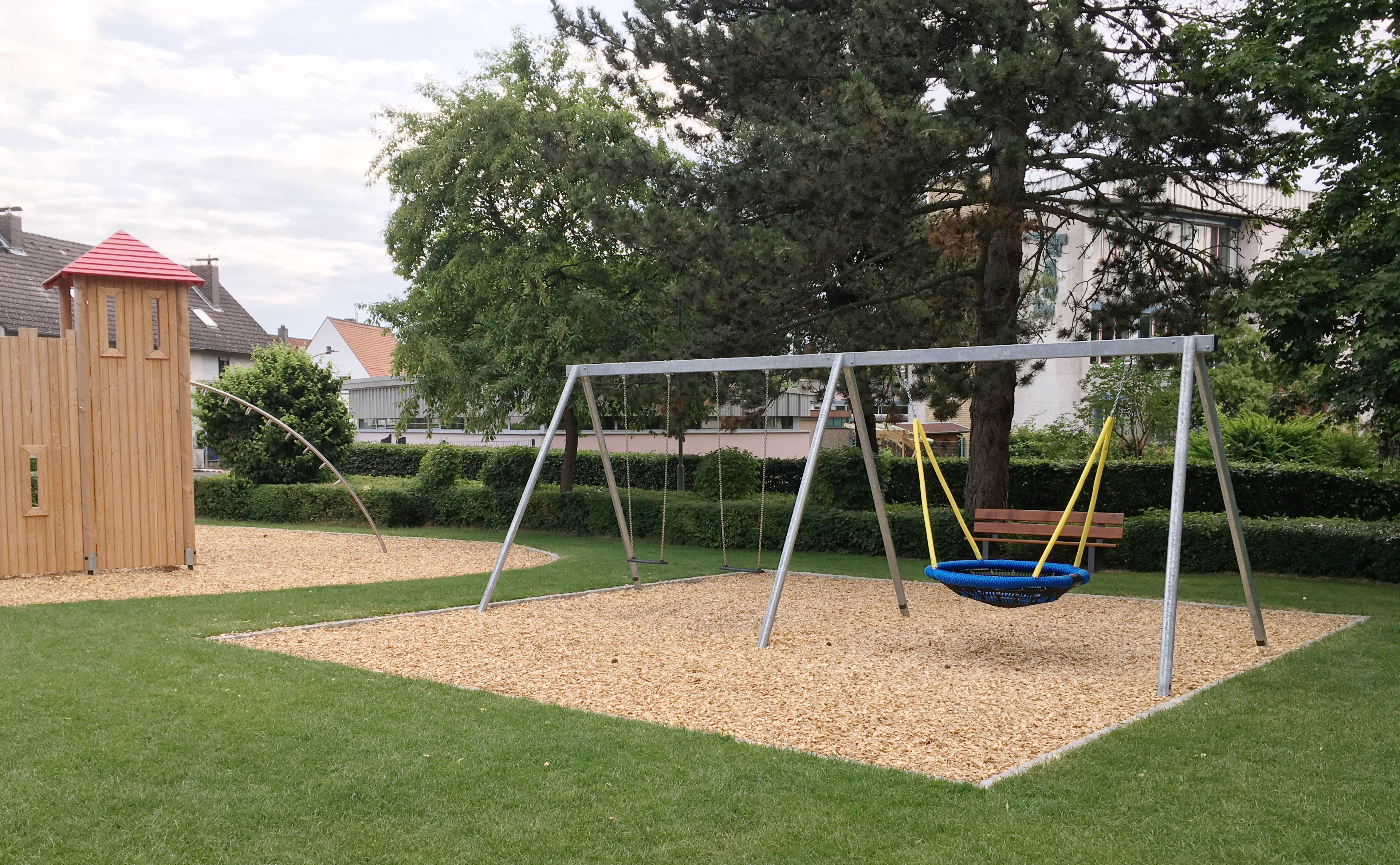 Nestschaukel mit 2-Sitzer-Schaukel, Stahl, verzinkt - 1 x Gliedermatte, 2 x G