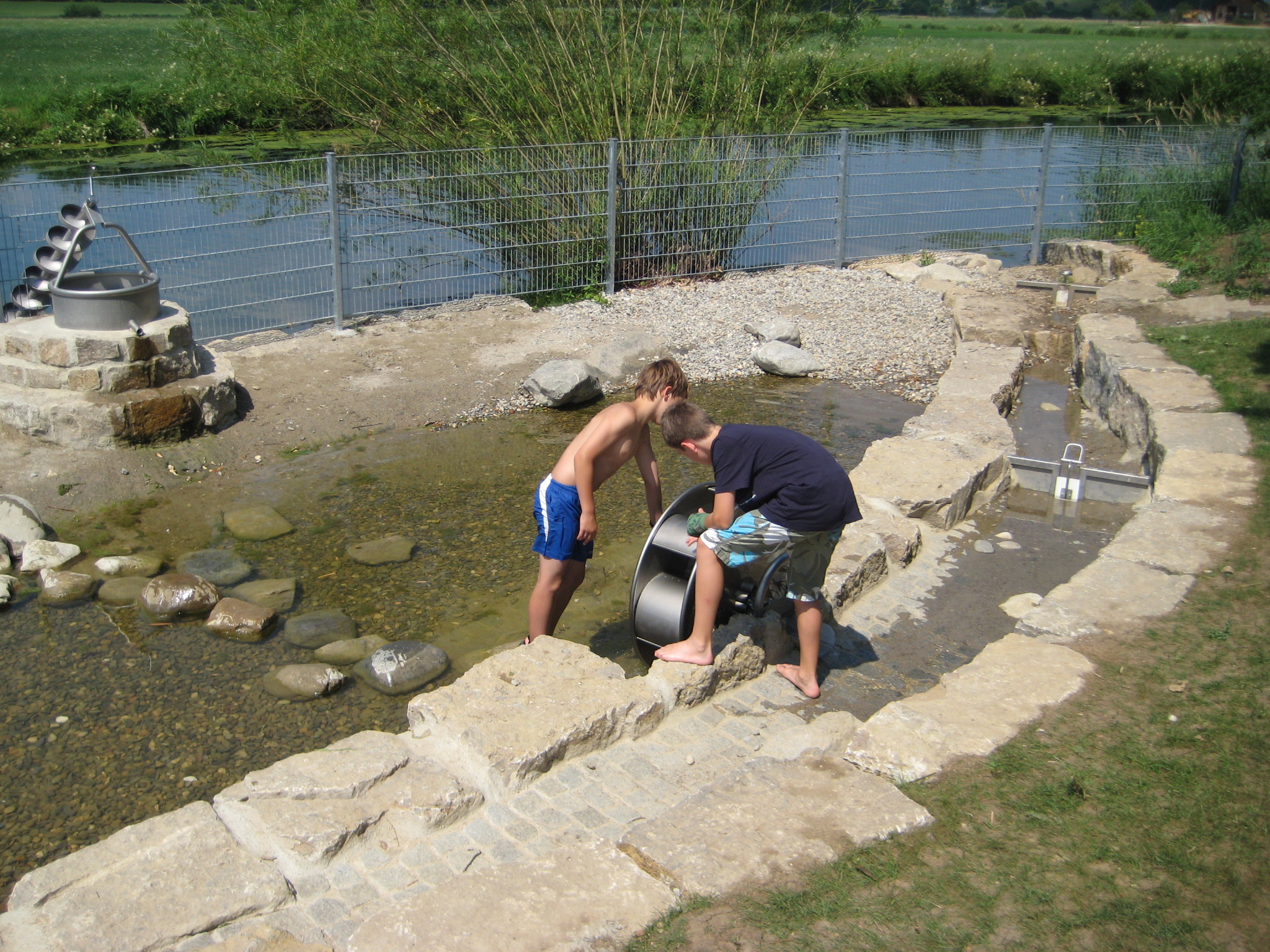 Schöpfrad Typ 1 zum Einbau in offenen Wasserlauf