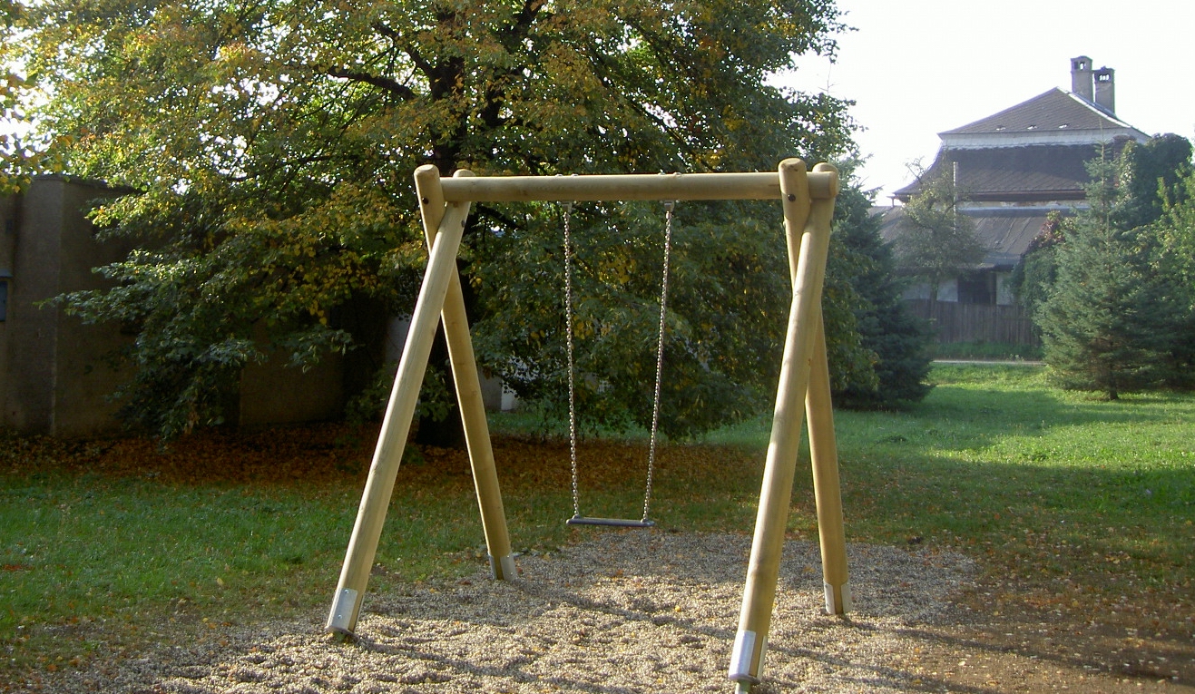 1-Sitzer-Schaukel, Rundholz