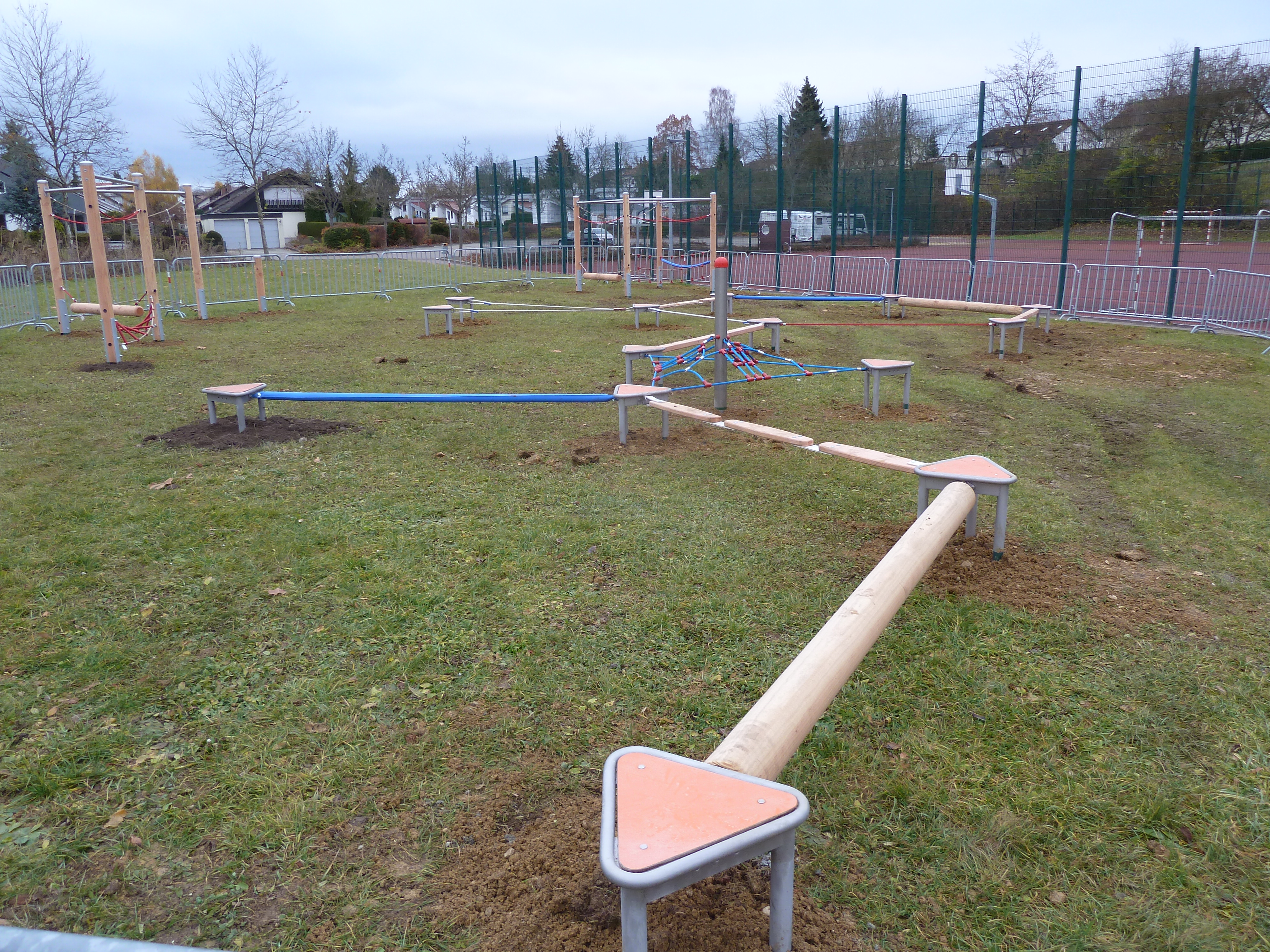 Bewegungsparcours 27