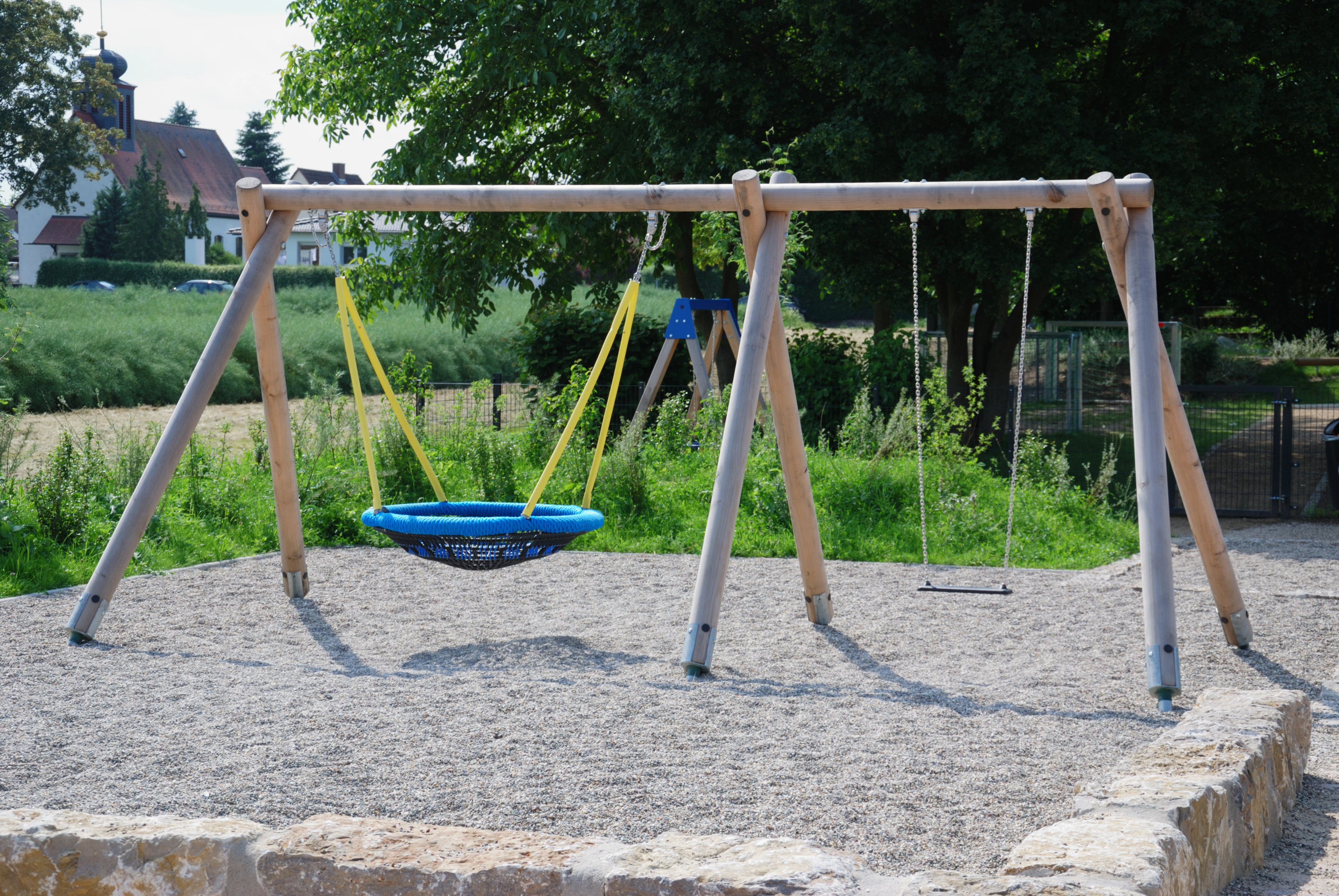 Nestschaukel mit 1-Sitzer-Schaukel, Rundholz - Gliedermatte - 1xGummischaukelsitz