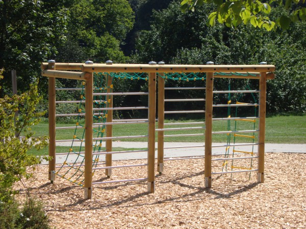 Klettergarten Höhe 250 cm